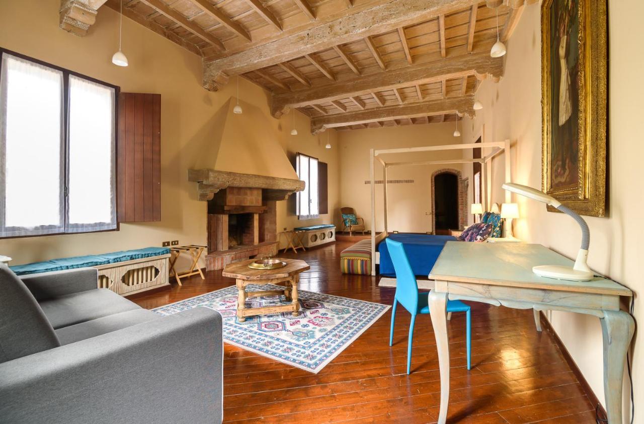 فيلا Mornagoفي Castello Di Montonate المظهر الخارجي الصورة