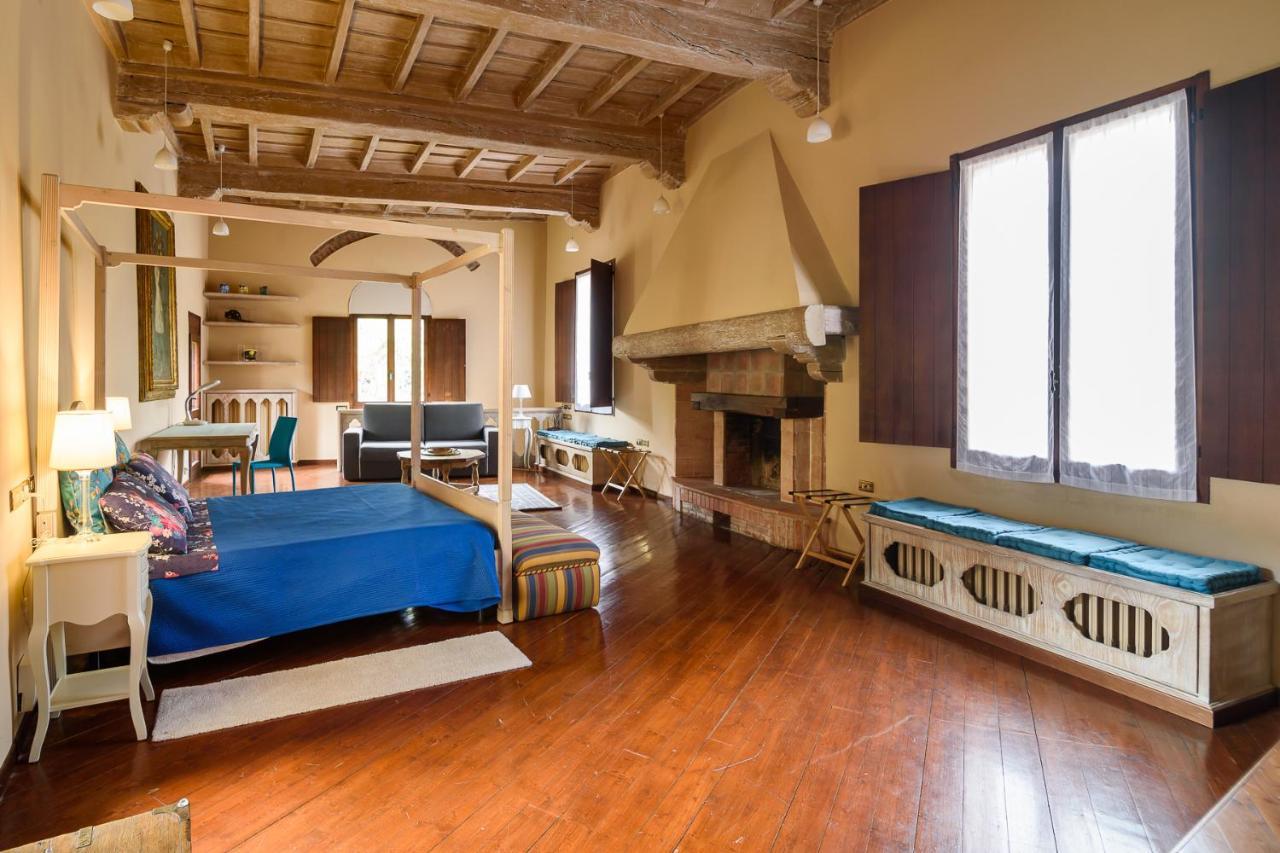 فيلا Mornagoفي Castello Di Montonate المظهر الخارجي الصورة