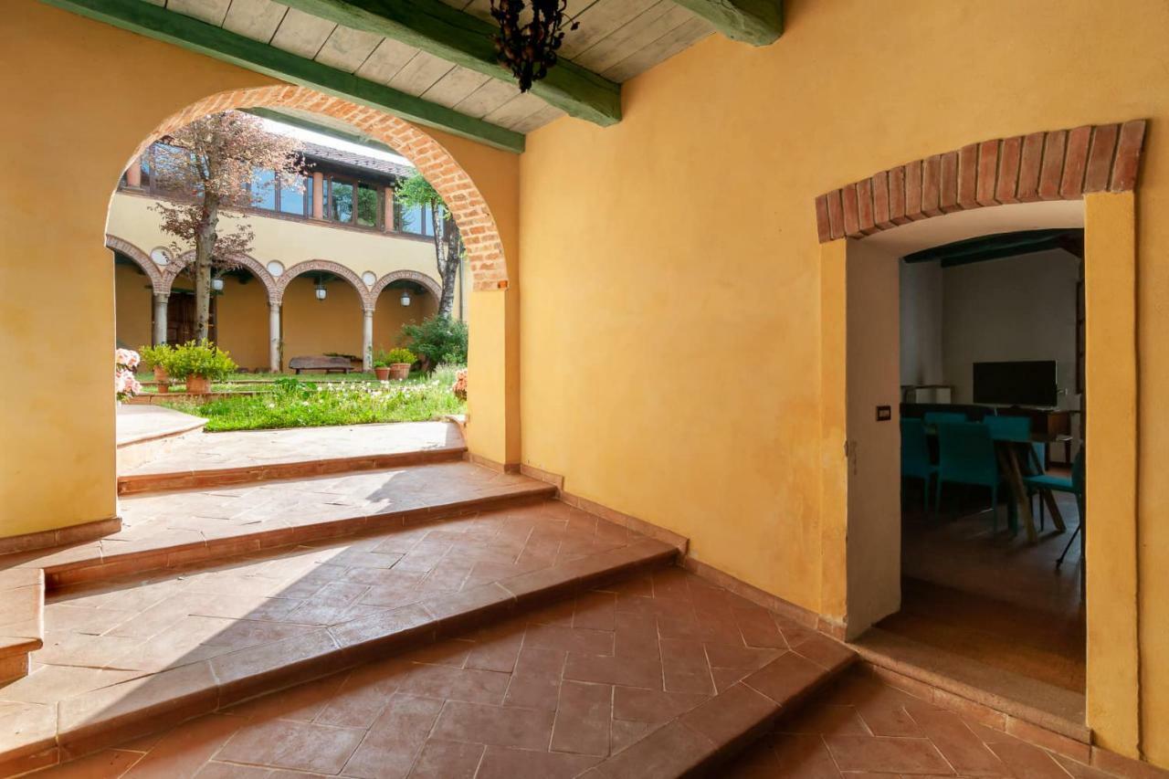 فيلا Mornagoفي Castello Di Montonate المظهر الخارجي الصورة