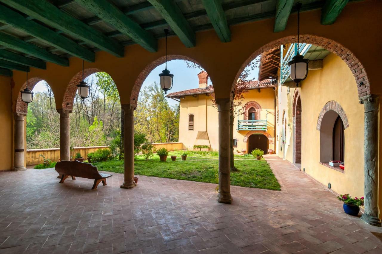 فيلا Mornagoفي Castello Di Montonate المظهر الخارجي الصورة