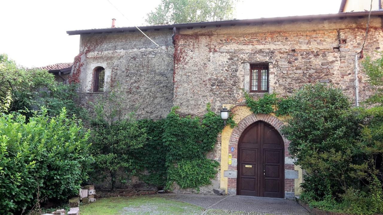 فيلا Mornagoفي Castello Di Montonate المظهر الخارجي الصورة